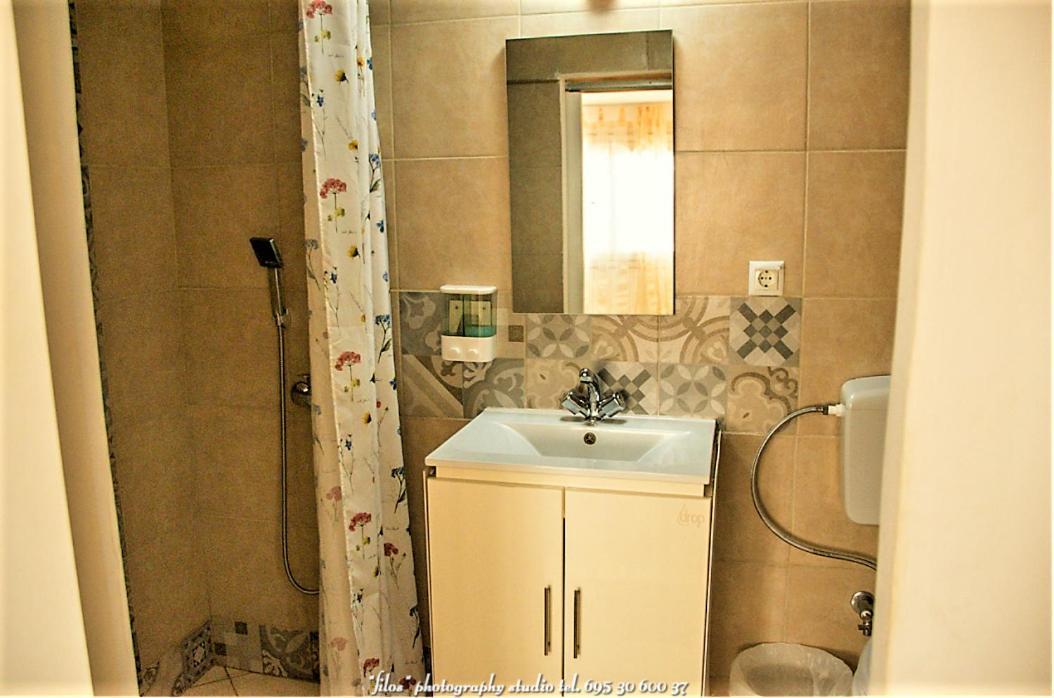 Happy Travellers Apartment Thessaloniki Exterior photo